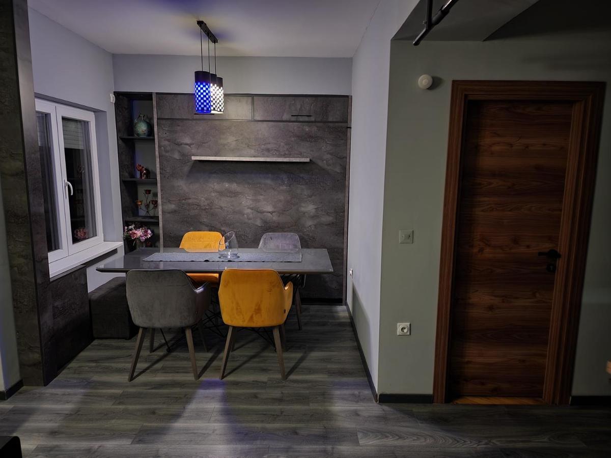 Future Apartments ▍Luxury ▍In The Heart Of Skopje ▍ エクステリア 写真